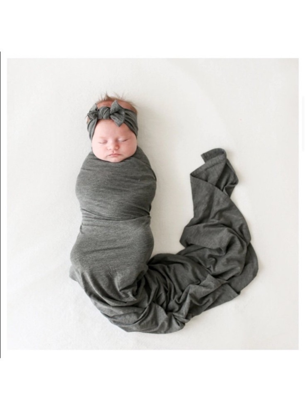 NWOT Posh Peanut Gray Knotted Headwrap - Soft Neutral Baby Accessory